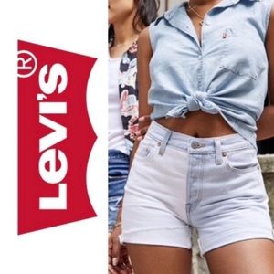 New with tags Levi’s 501 high waist shorts.